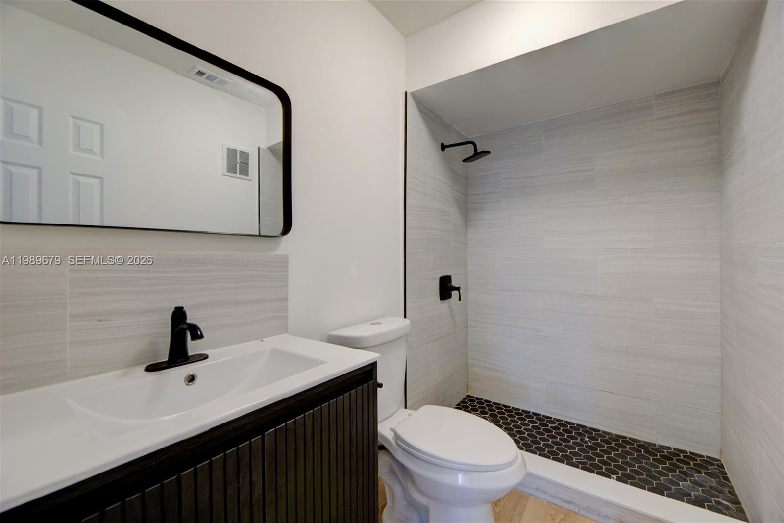 MISSIONWOOD AT MIRAMAR CO - Residential