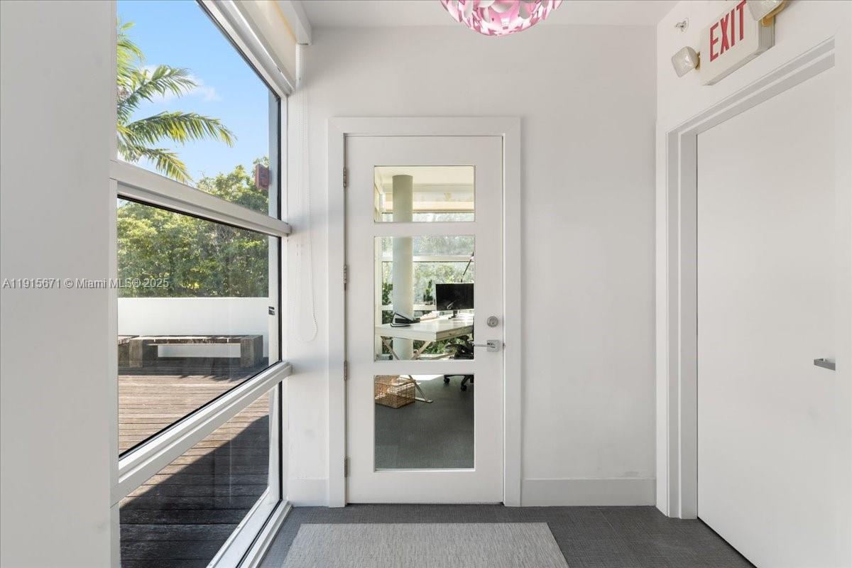 THE FLATS CONDO - Residential