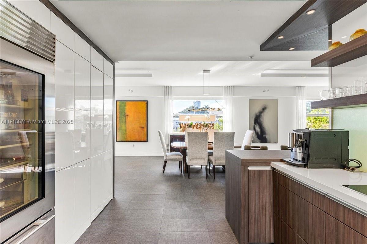 THE FLATS CONDO - Residential