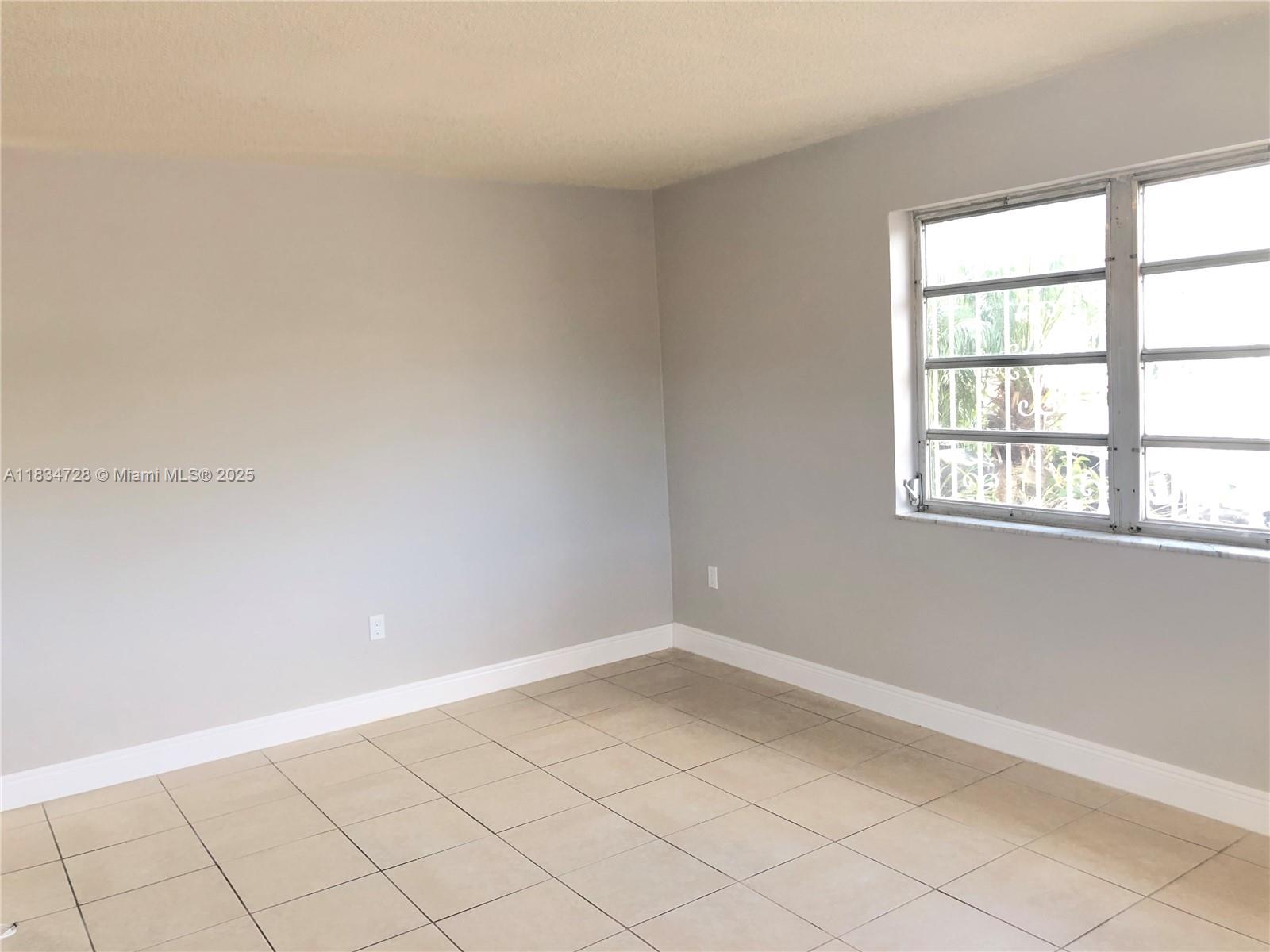 1434 SW 22nd Ave 1434