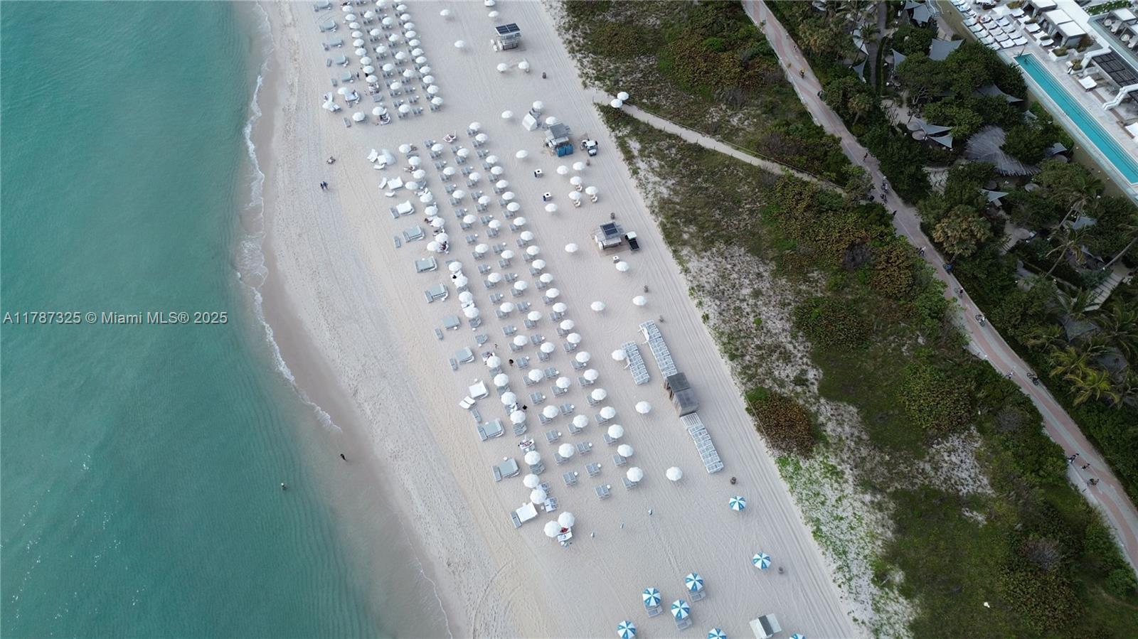 RONEY PALACE CONDO - Residential