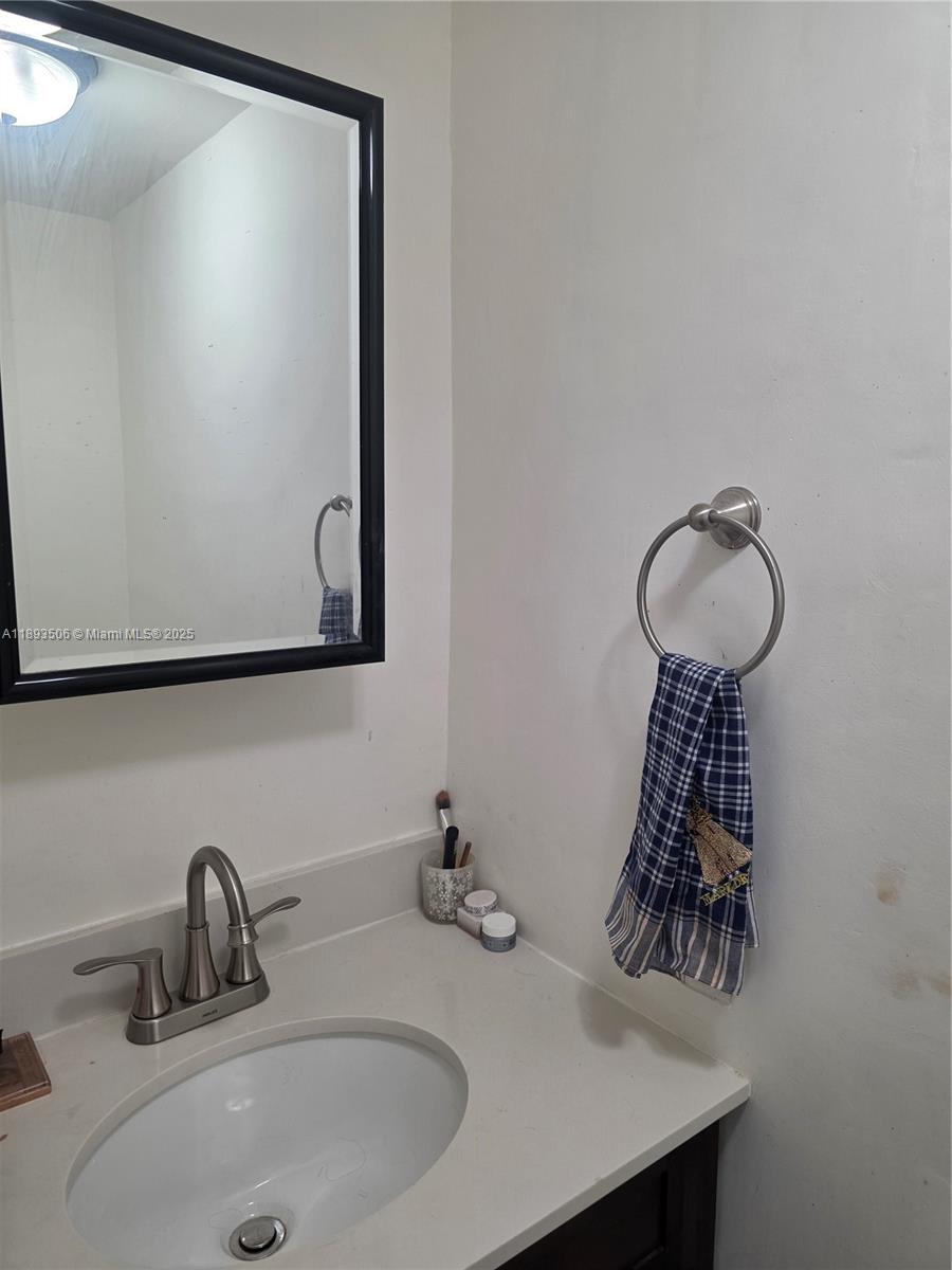 GARDENS AT KENDALE LAKES - Residential