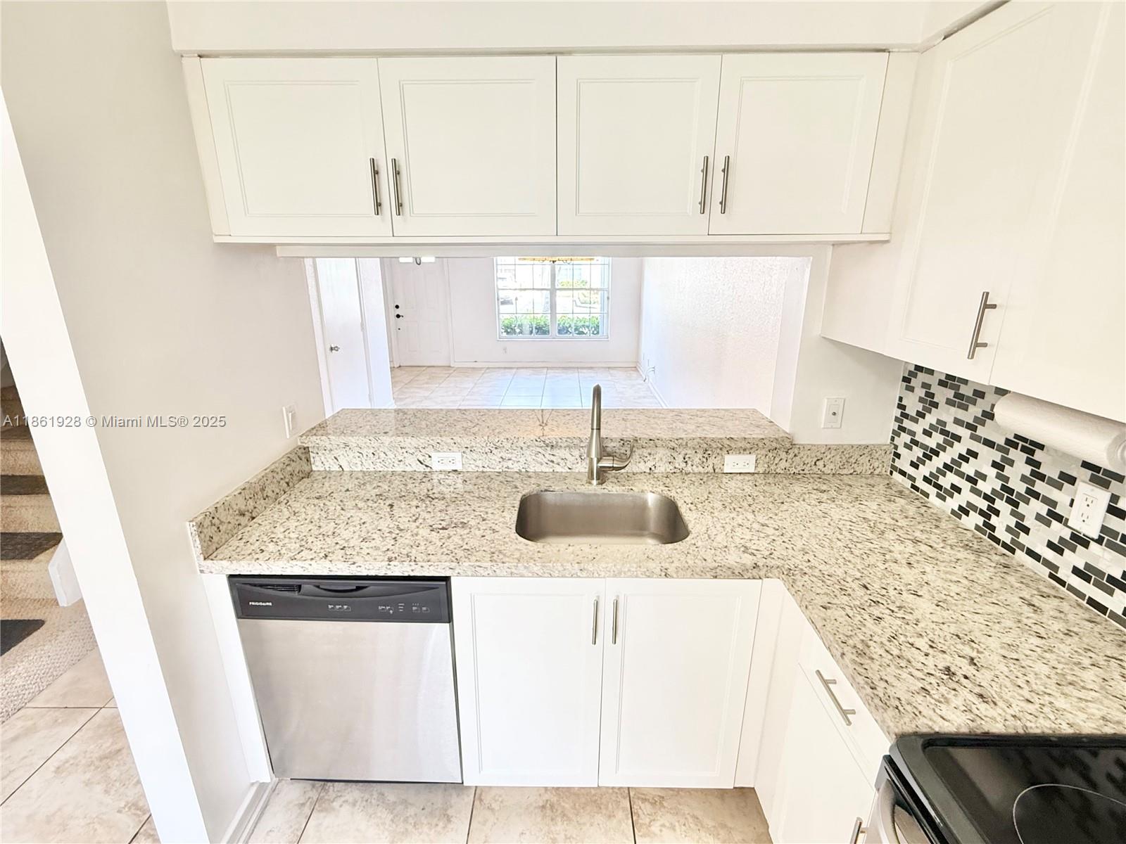 BONAVENTURE - Residential Lease