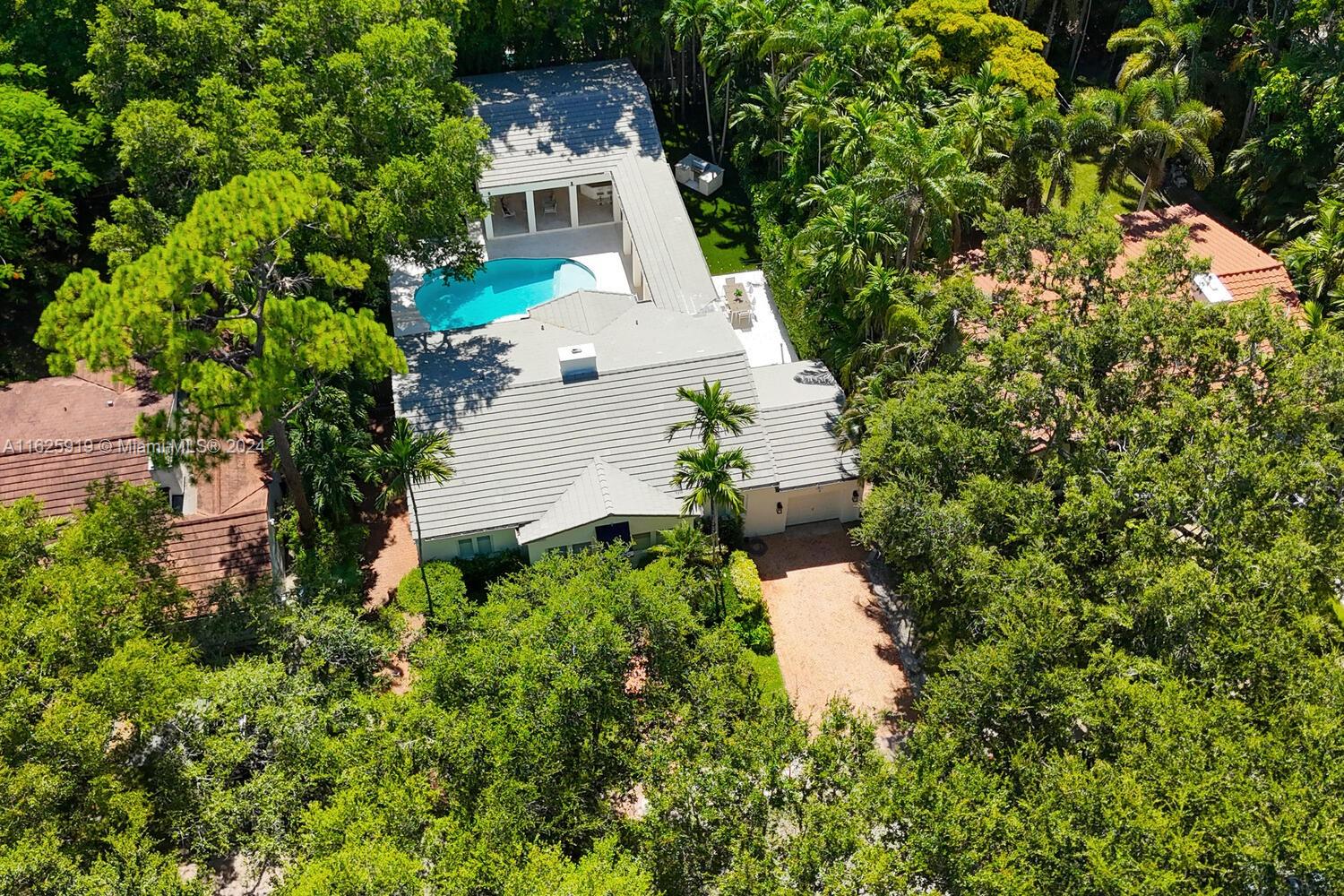 COCONUT GROVE TERR - Residential