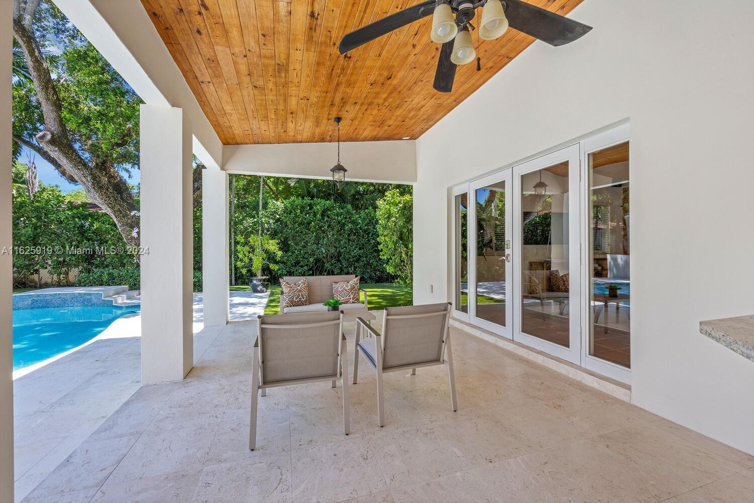 COCONUT GROVE TERR - Residential