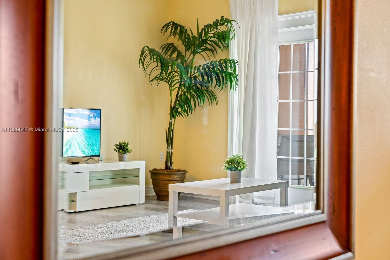 HERITAGE CROSSING - Residential