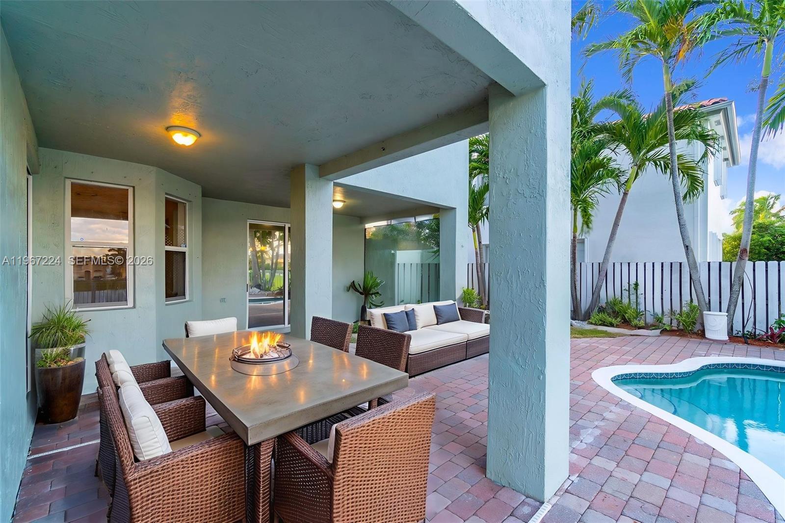 CRESTVIEW LAKES - Residential