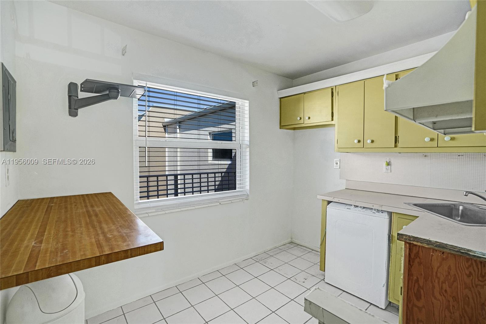 KINGS CREEK SO CONDO - Residential