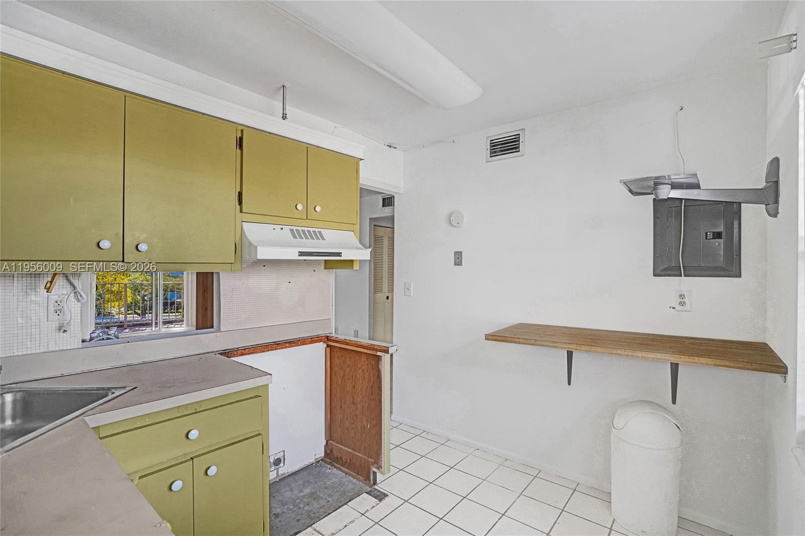 KINGS CREEK SO CONDO - Residential