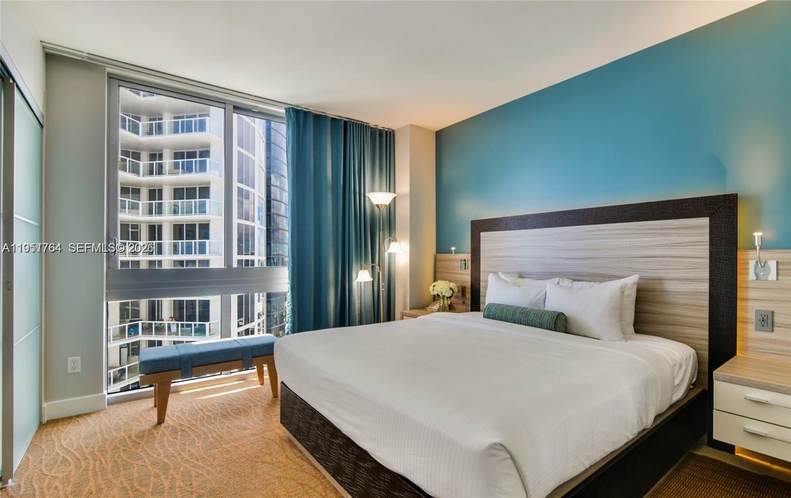 18683 Collins Ave 1110