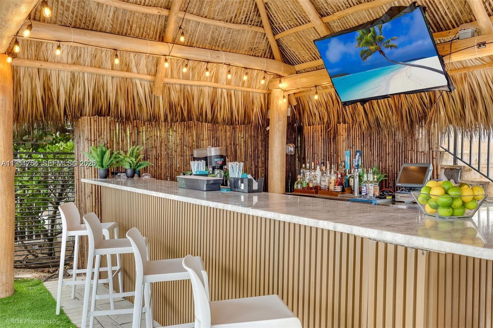 18683 Collins Ave 1110