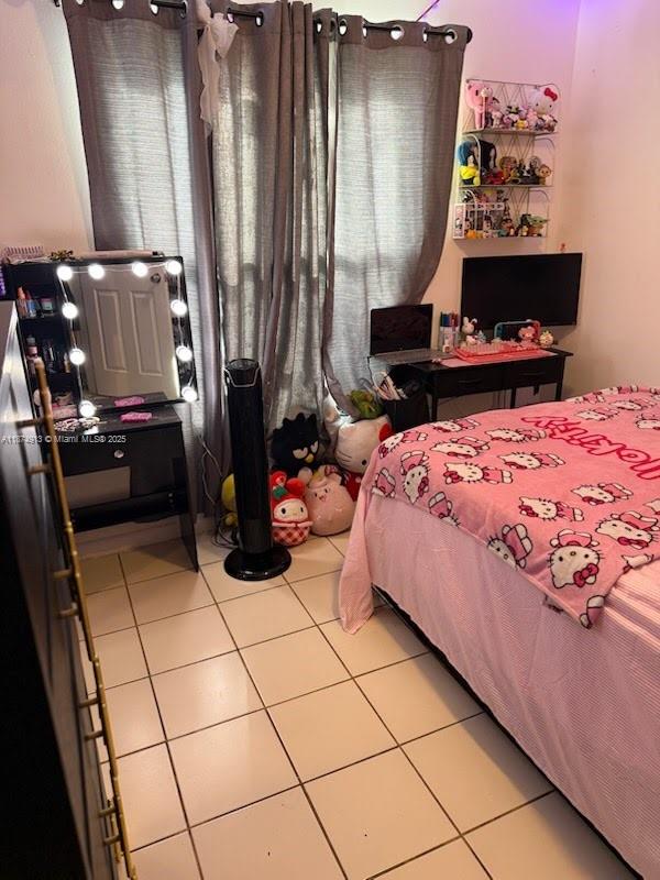 LAKES BY THE BAY SEC 5 - Residential