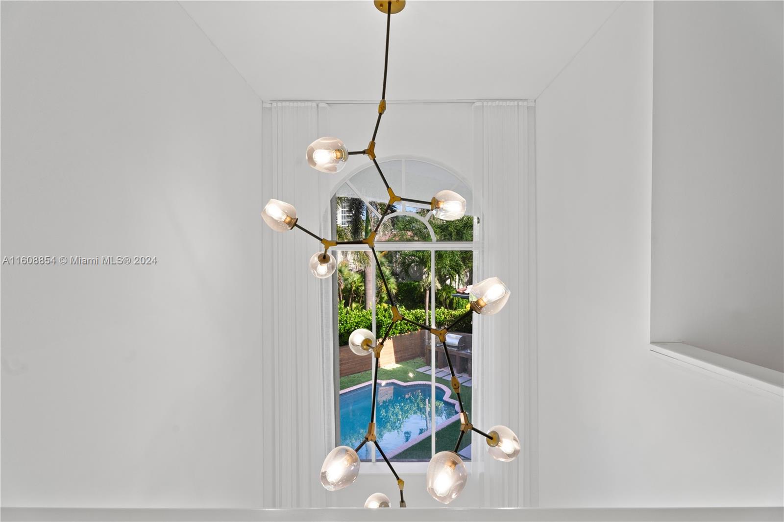 GOLDEN GATE ESTATES & MAR - Residential