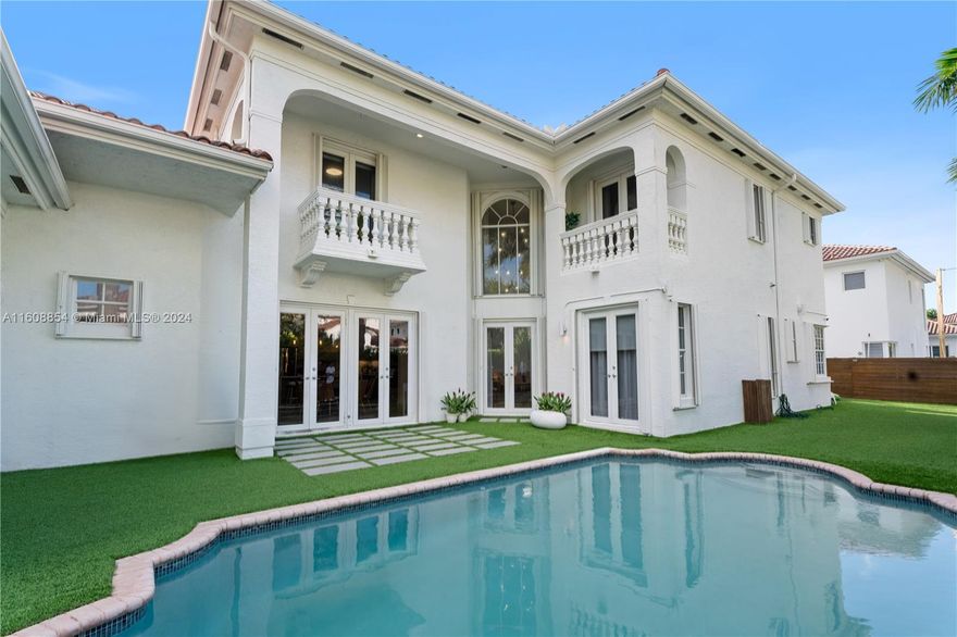 Exclusive gated Golden Gate Community. On an oversized corner lot. Has 6 bedrooms and 4.5 bathrooms. A guest house. with A rated schools and walking distance from the beach. An inviting backyard with a pool, great for entertainment. An open floor concept with brand new kitchen and appliances, formal living room, dining room, plus a big family room and open eat-in kitchen. bring your offers. Owner motivated