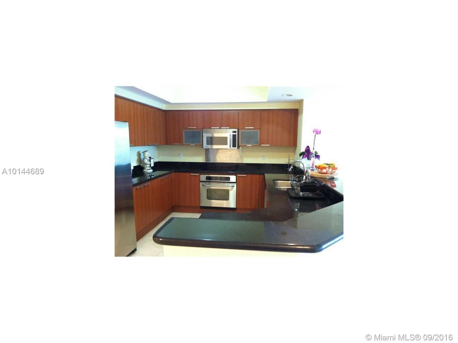 The Oaks I Condo - Residential Lease