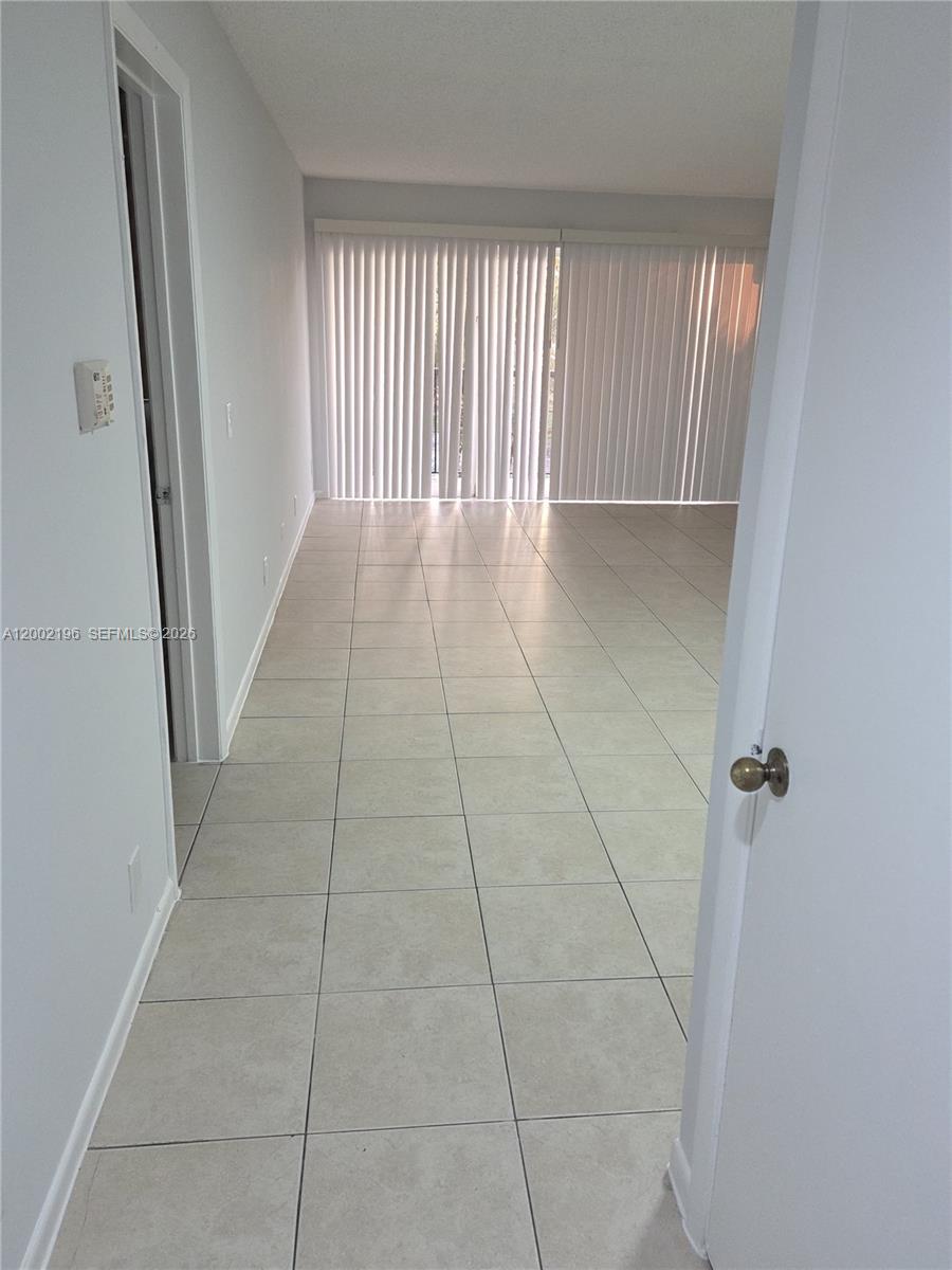 EDGEWATER CONDO - Residential Lease
