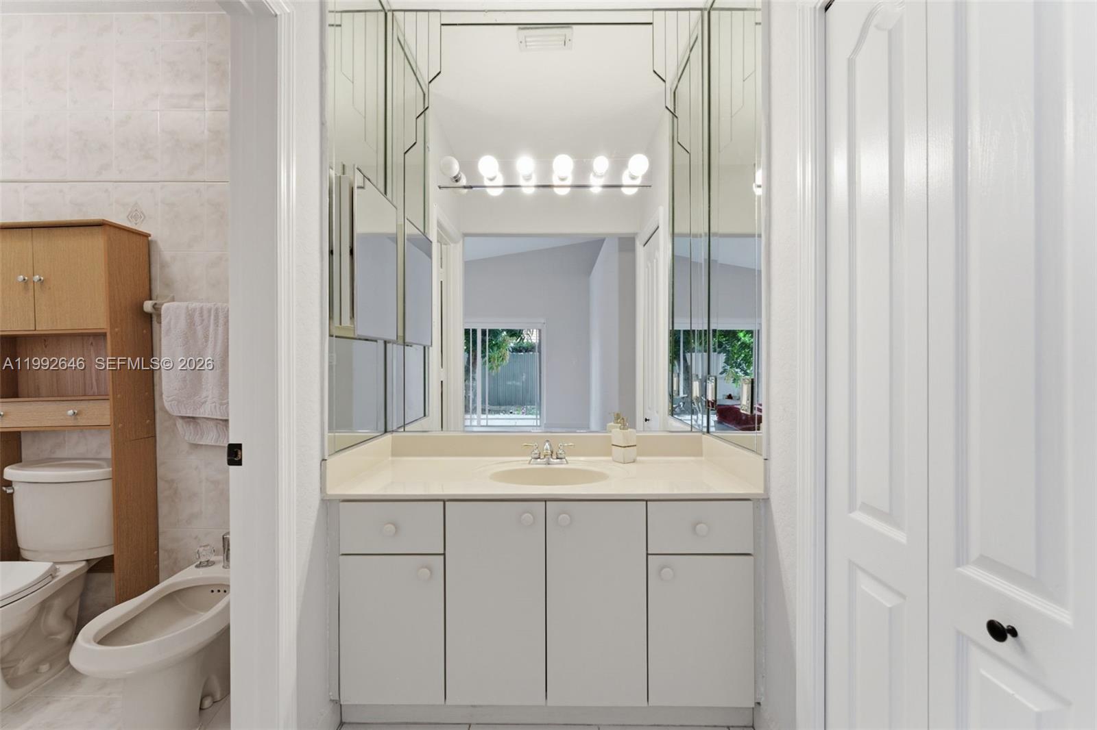 AVALON ESTATES - Residential