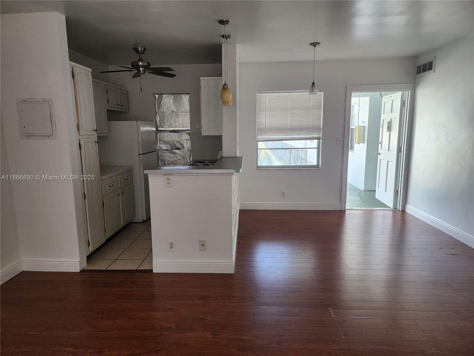 Prime location walking distance to Downtown Hollywood. Minutes from highways and beaches in quiet community. Tile and wood floors thru-out, central A/C and walk in closet. No age restrictions. FAST APPROVAL