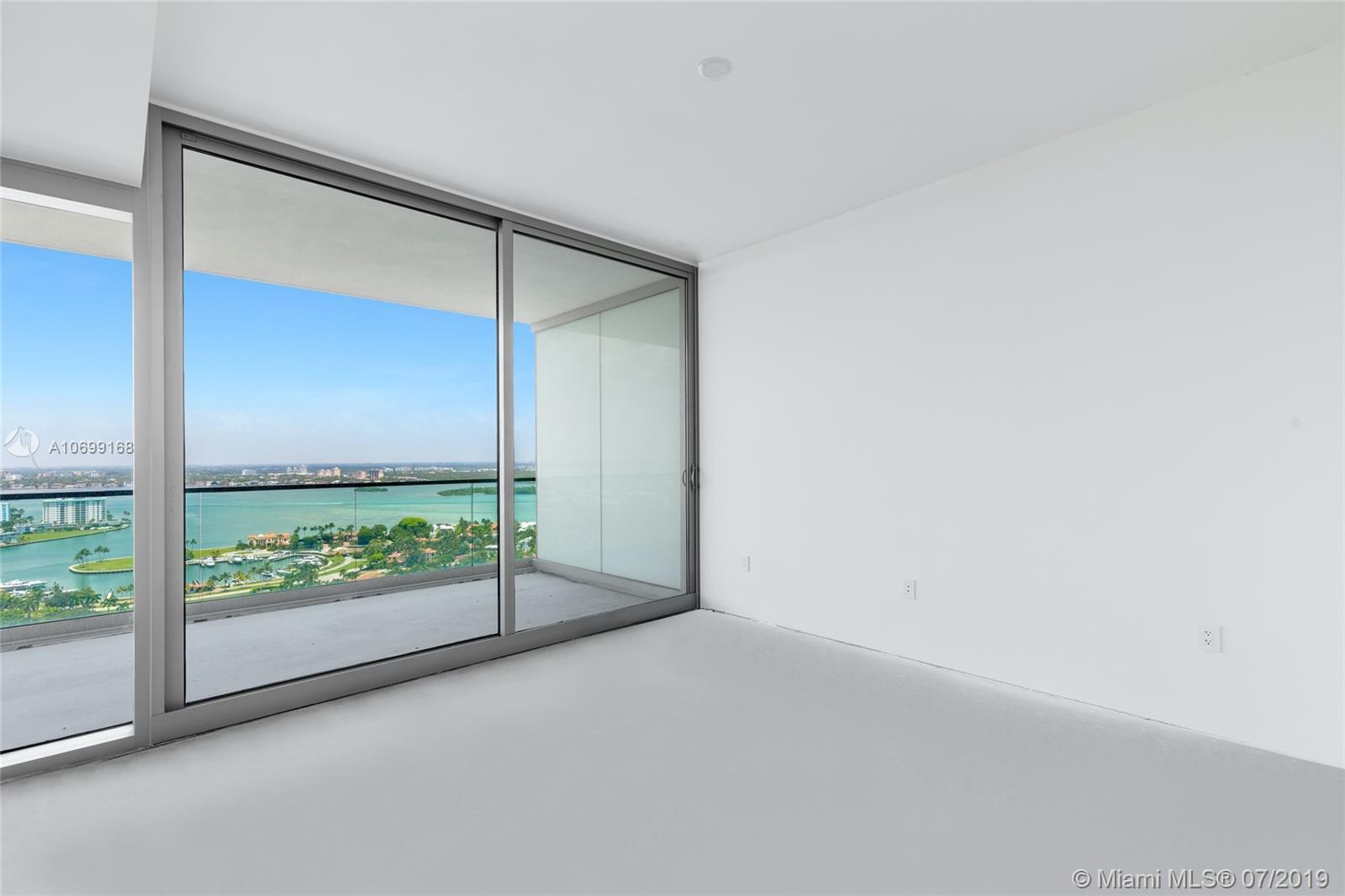 OCEANA BAL HARBOUR CONDO - Residential