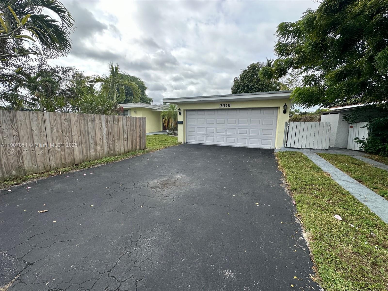 JENADA VILLAS 1 ADD - Residential Lease