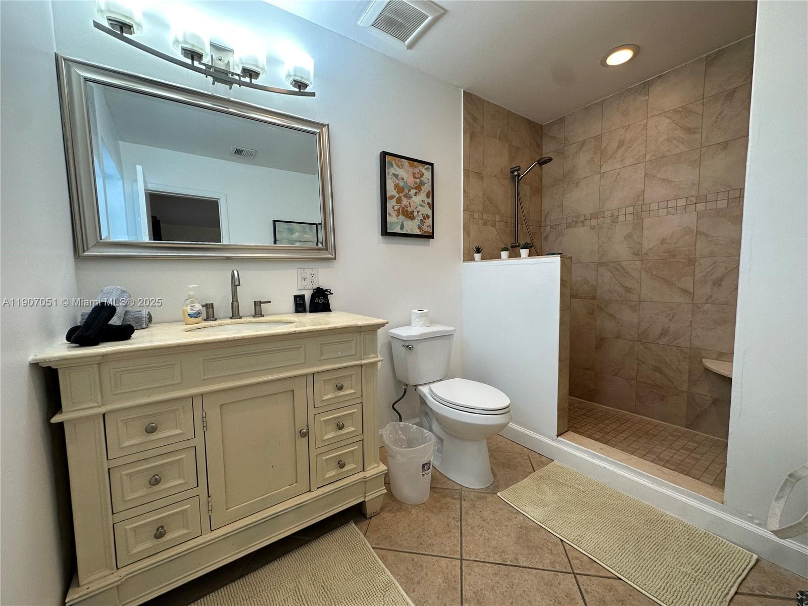 JENADA VILLAS 1 ADD - Residential Lease