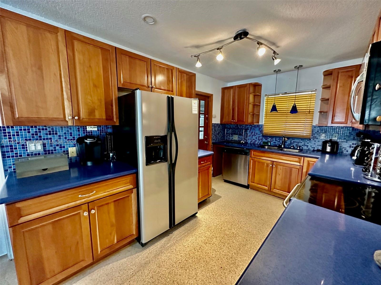 JENADA VILLAS 1 ADD - Residential Lease