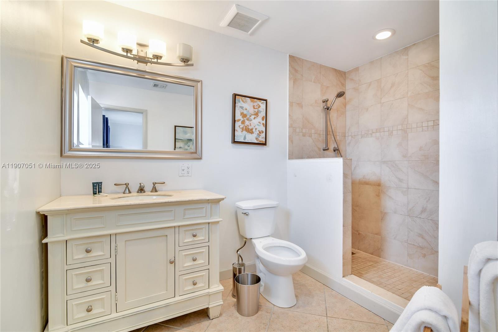 JENADA VILLAS 1 ADD - Residential Lease