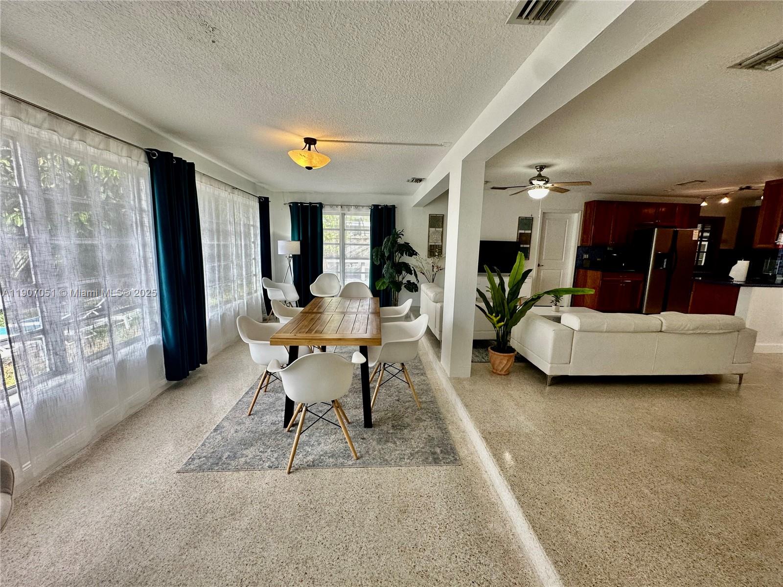 JENADA VILLAS 1 ADD - Residential Lease