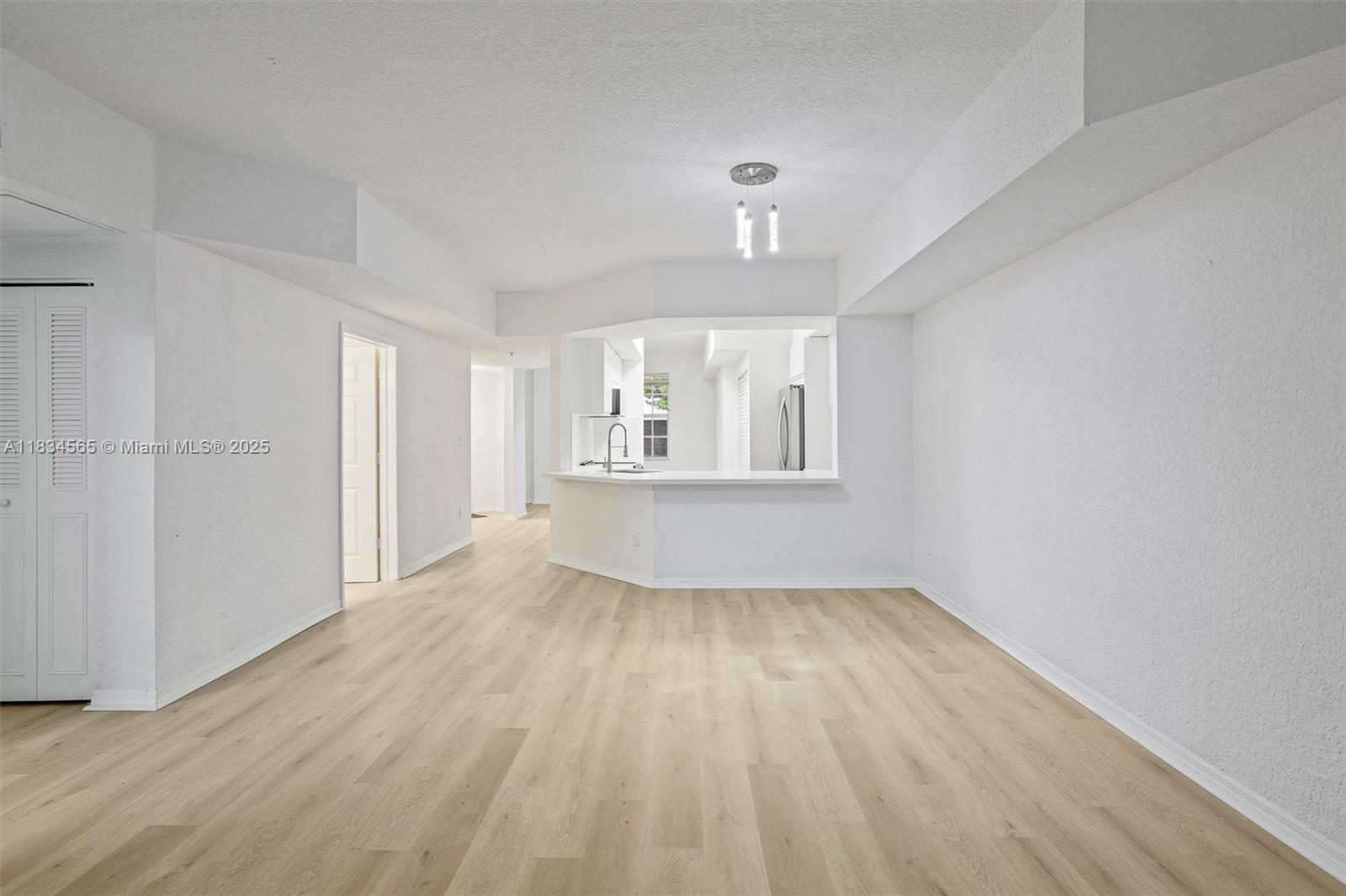 775 SW 148th Ave 1605