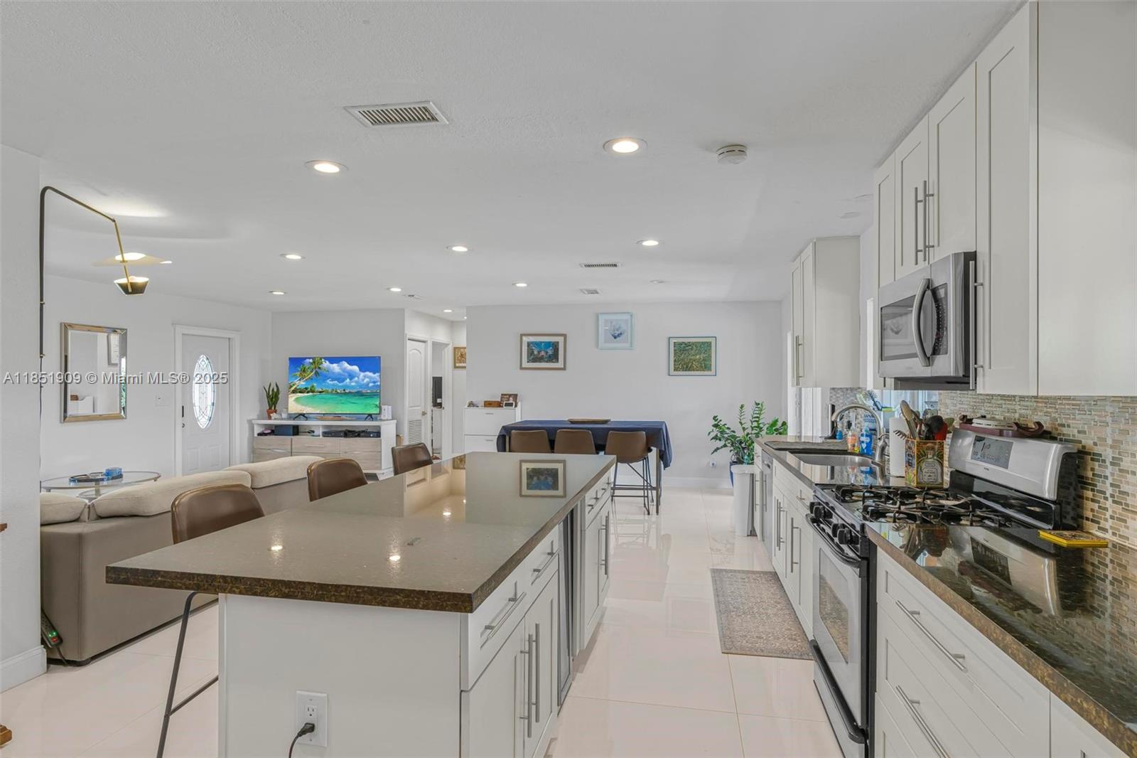 SAGA BAY SEC 1 - Residential