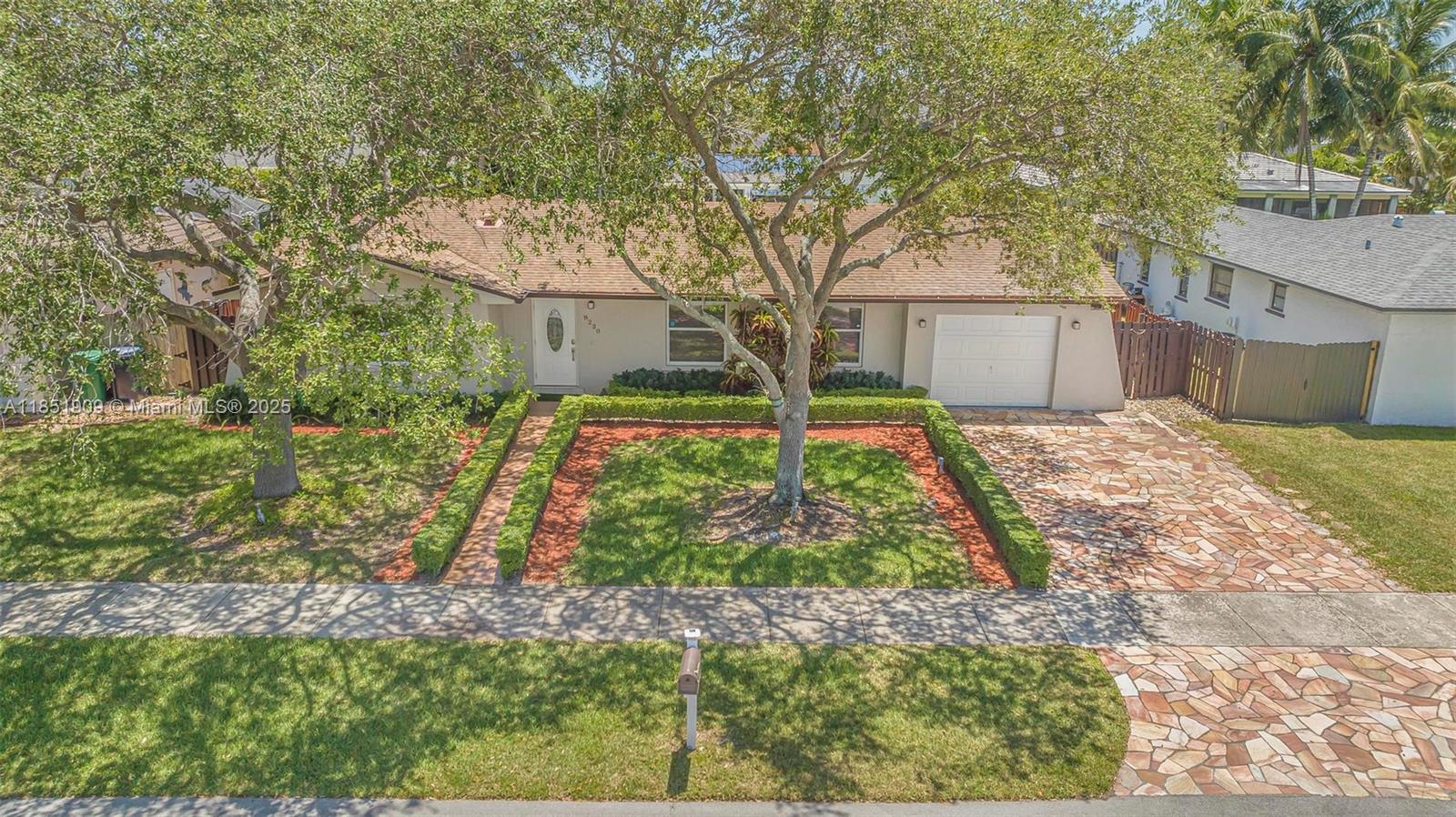 SAGA BAY SEC 1 - Residential