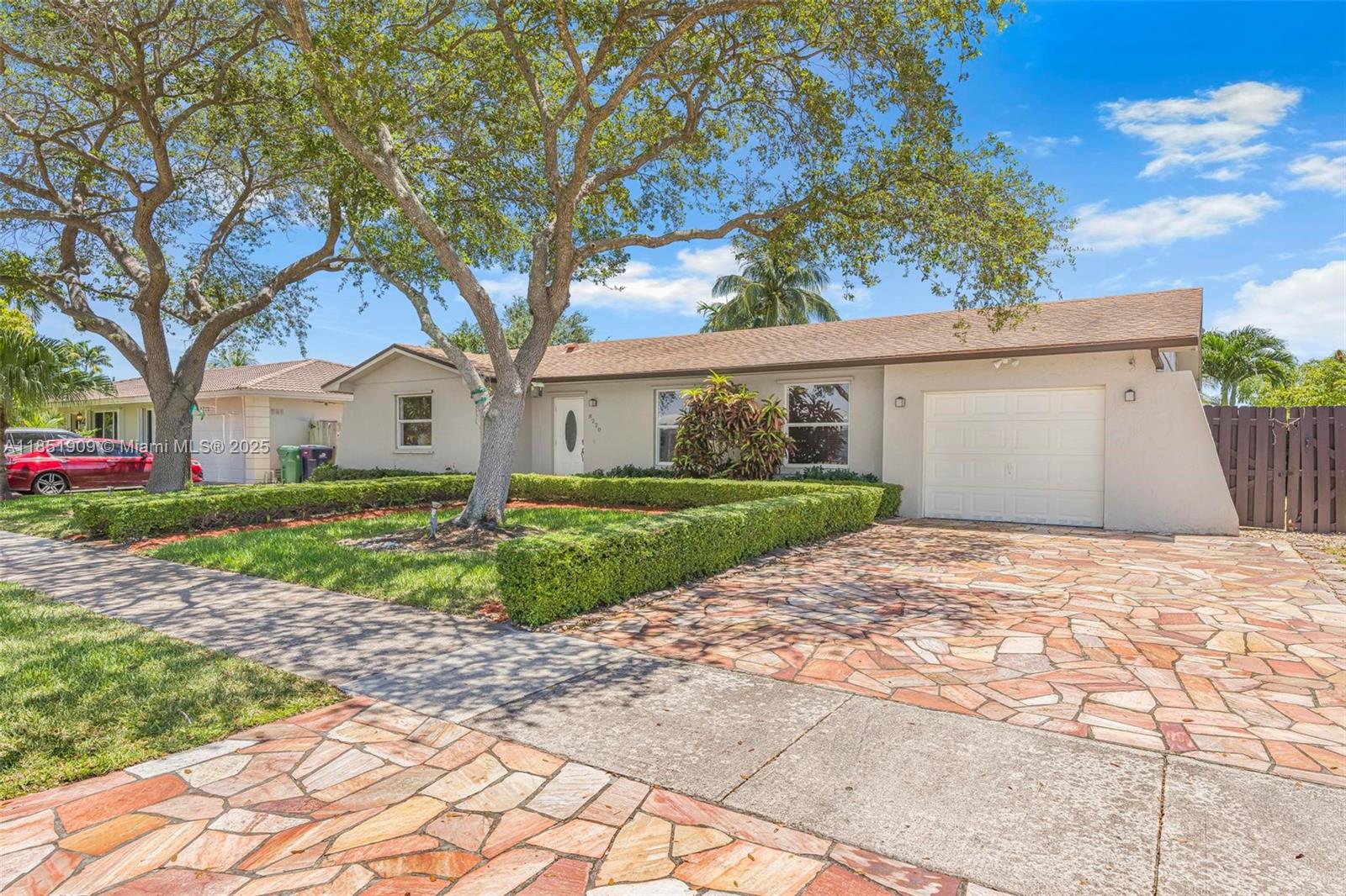 SAGA BAY SEC 1 - Residential