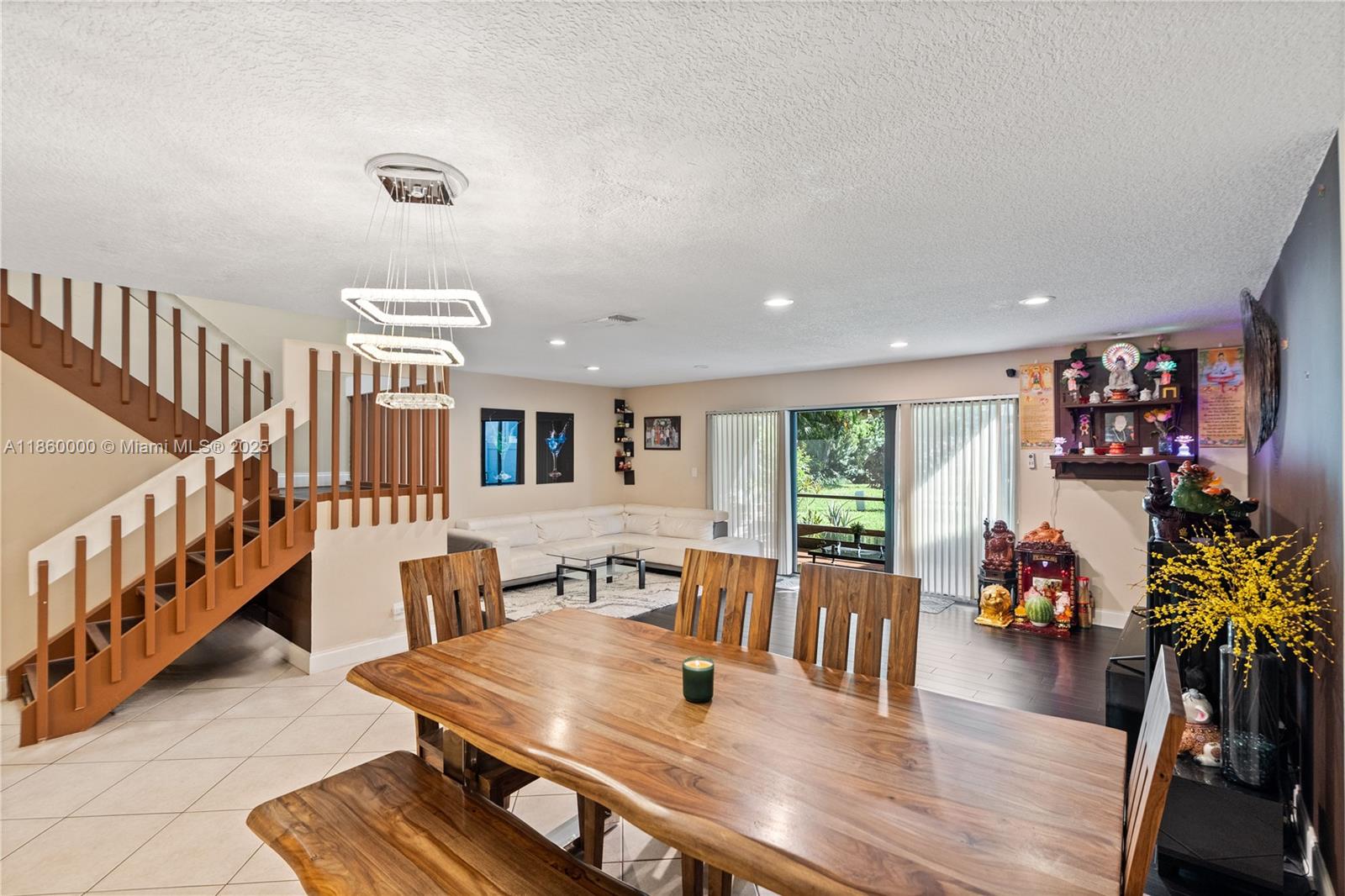2767 NW 42nd Ave 2767