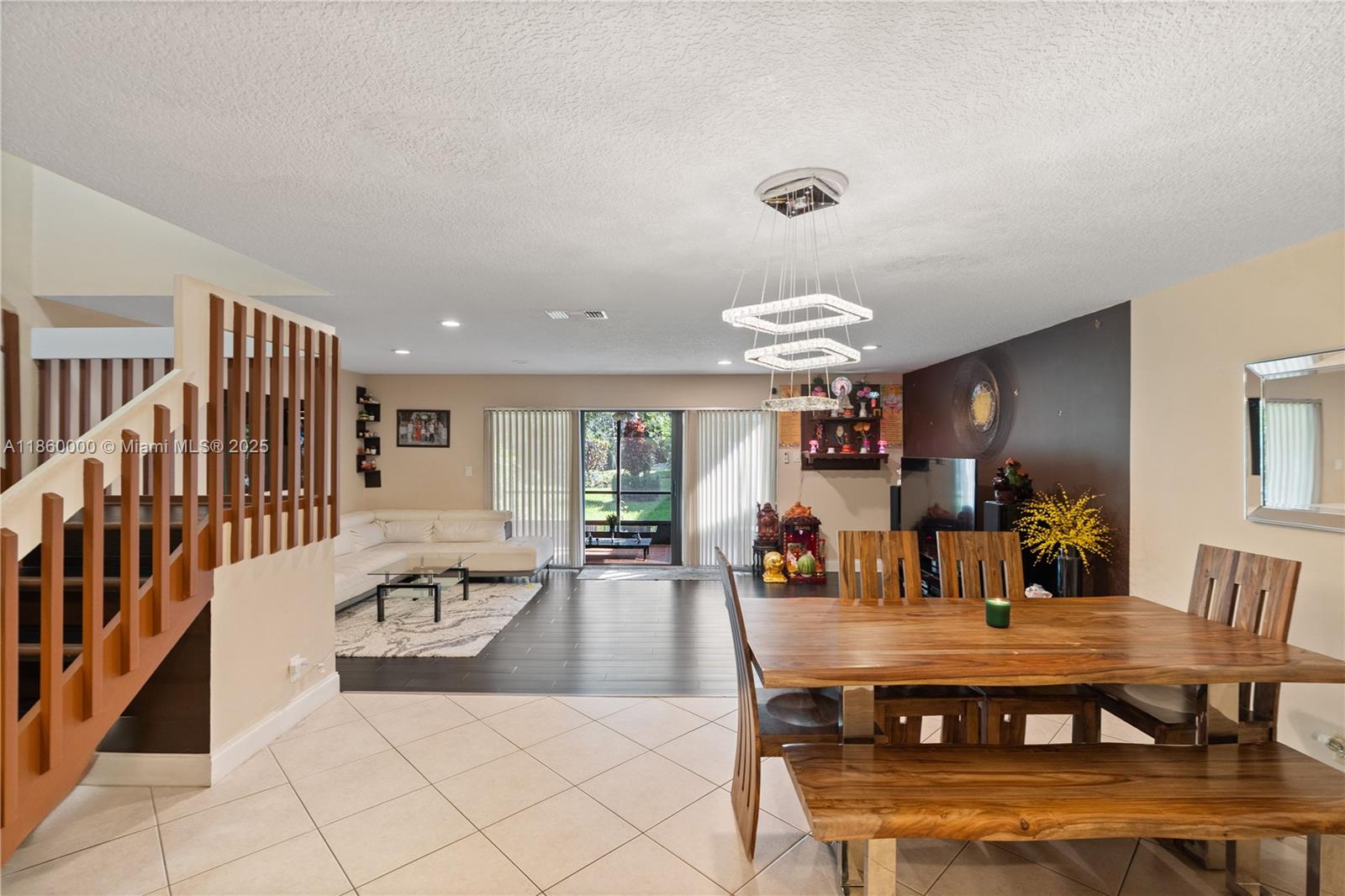 2767 NW 42nd Ave 2767