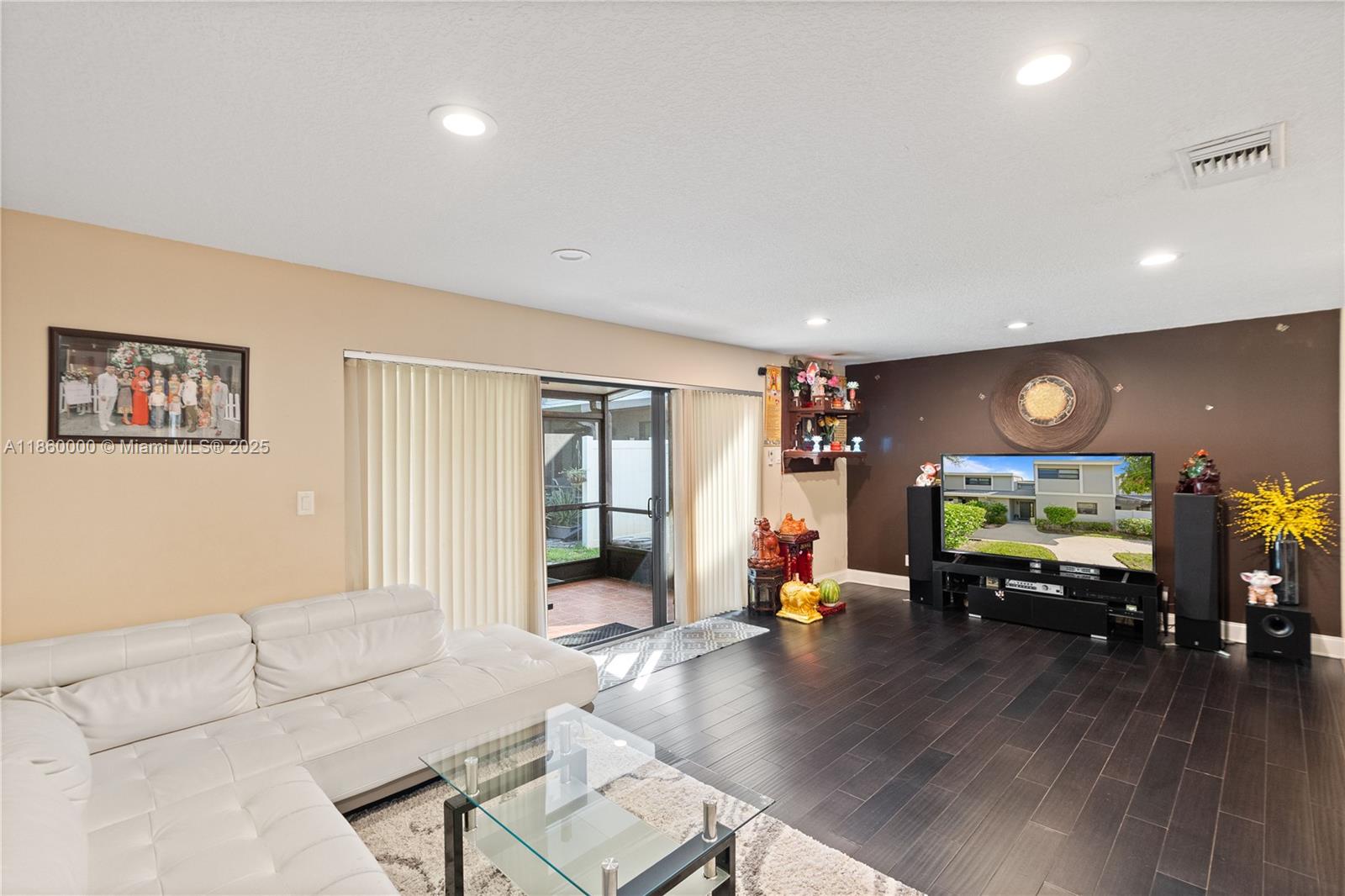 2767 NW 42nd Ave 2767