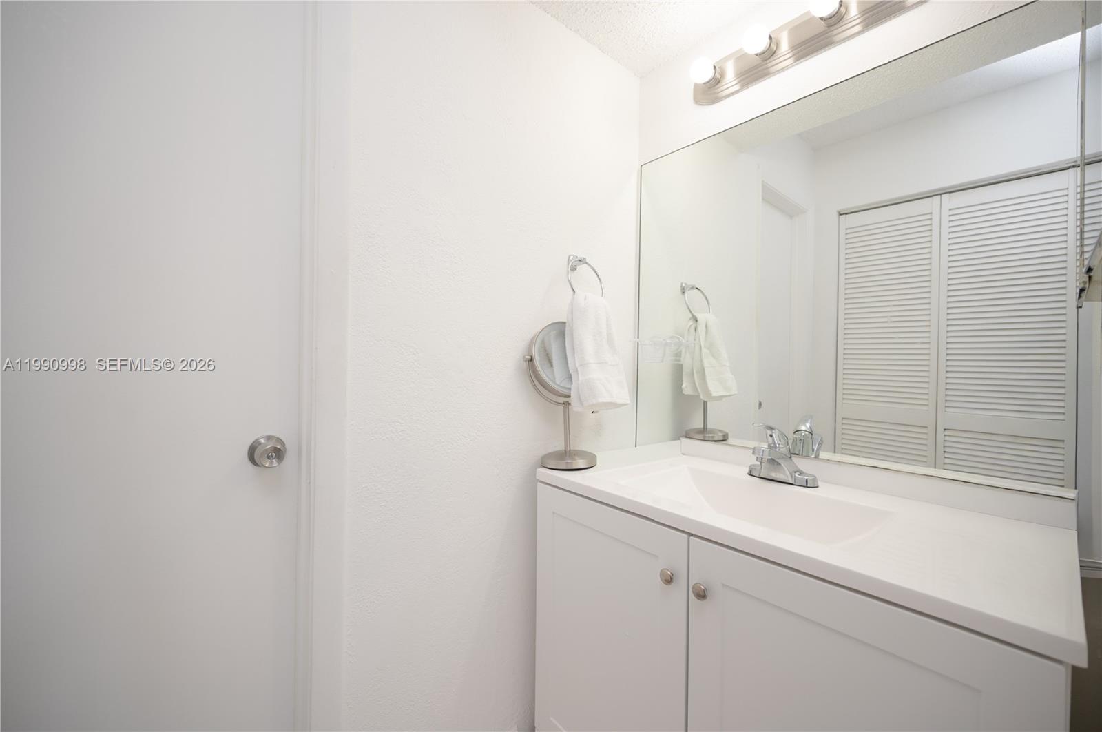 VILLA RUSTICA I CONDO - Residential