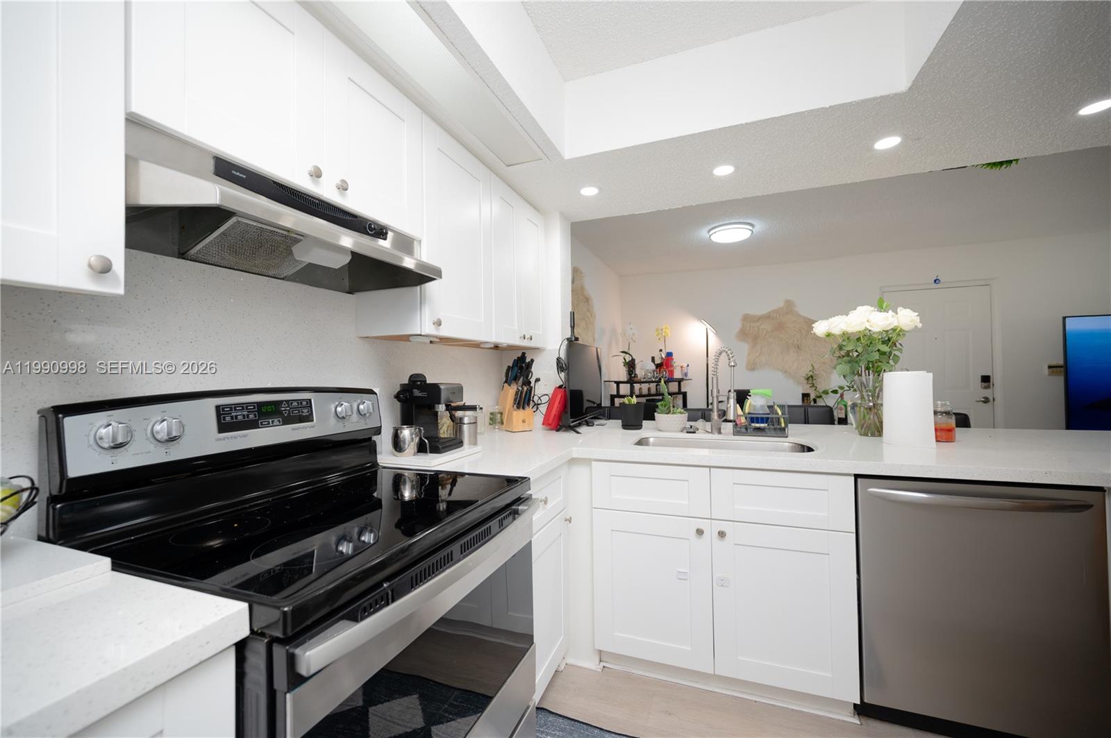 VILLA RUSTICA I CONDO - Residential