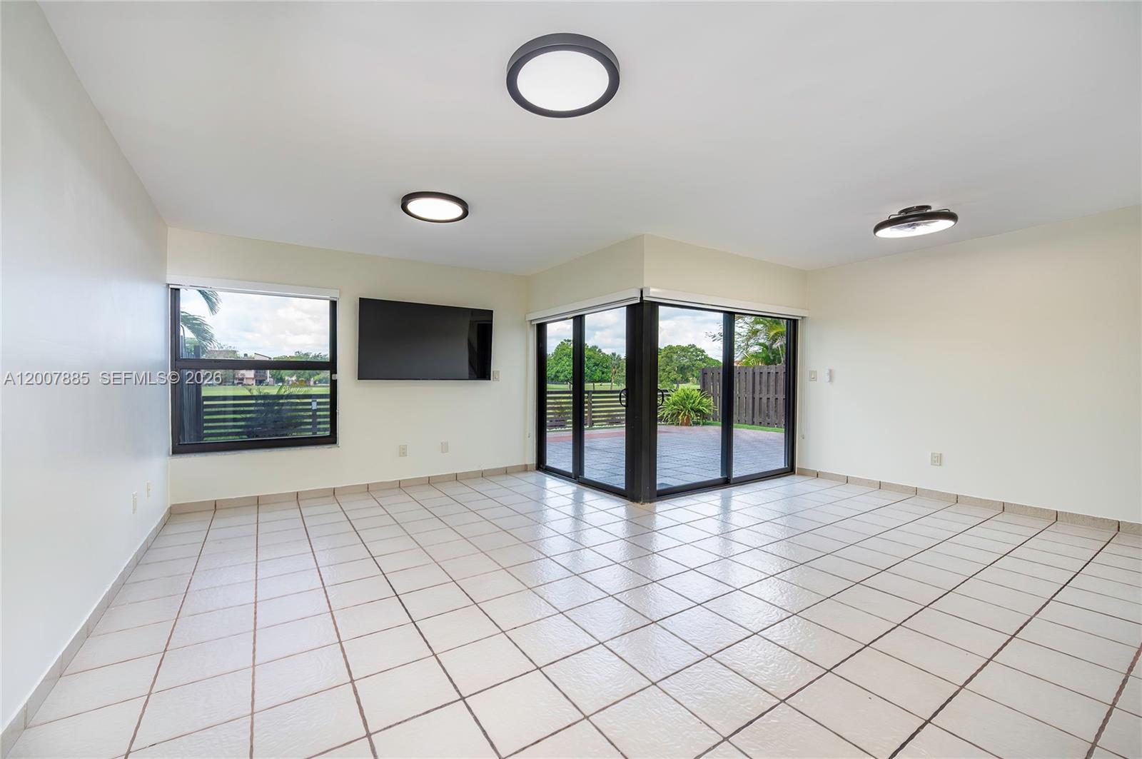 SPRING LAKES VILLAGE II - Residential