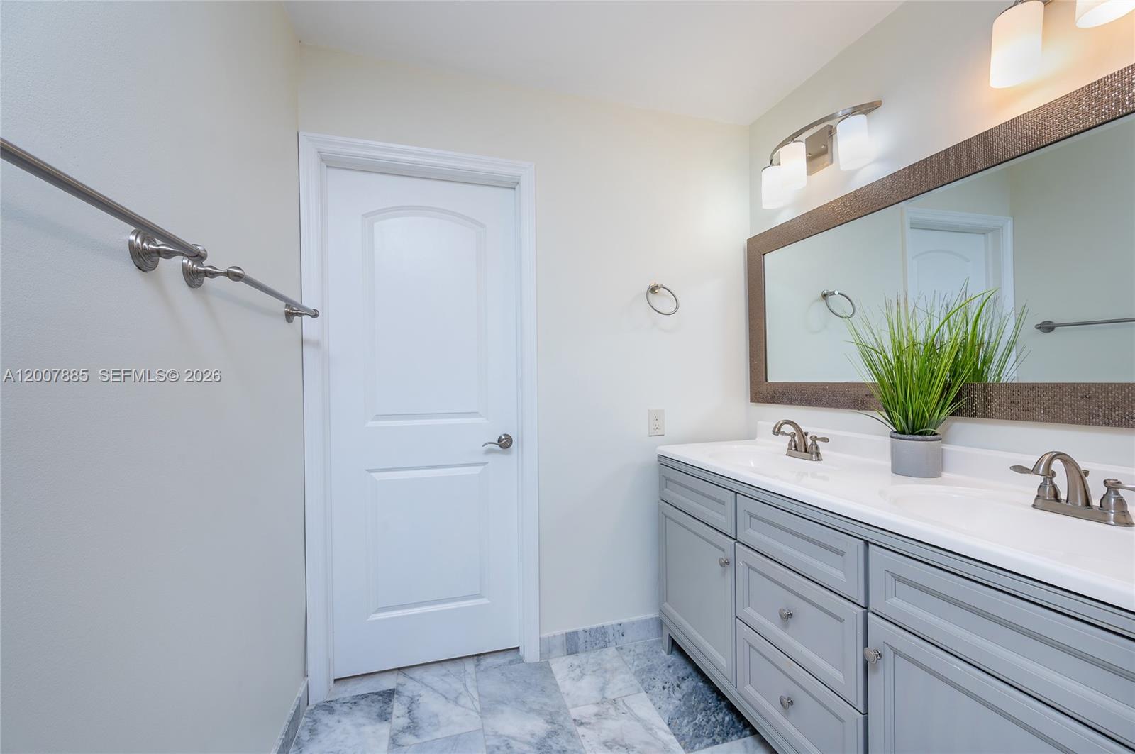 SPRING LAKES VILLAGE II - Residential