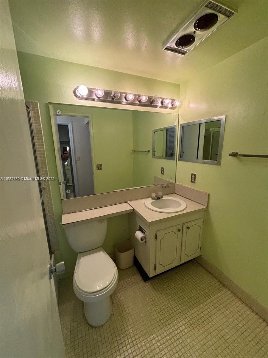 SALISBURY CONDOS - Residential Lease