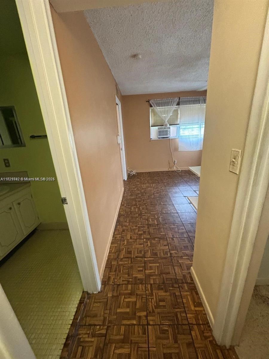 SALISBURY CONDOS - Residential Lease
