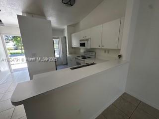 SABAL PALM VILLAS CONDO - Residential Lease