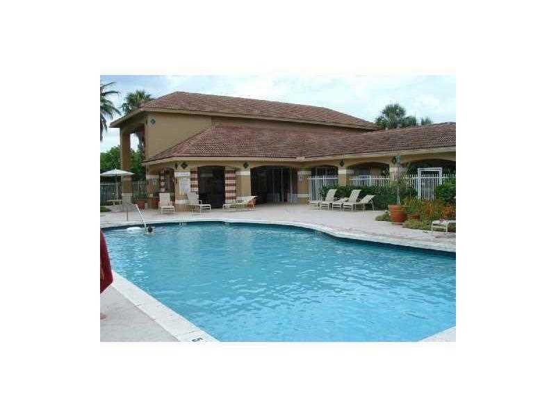 PINEHURST CLUB CONDO - Residential Lease