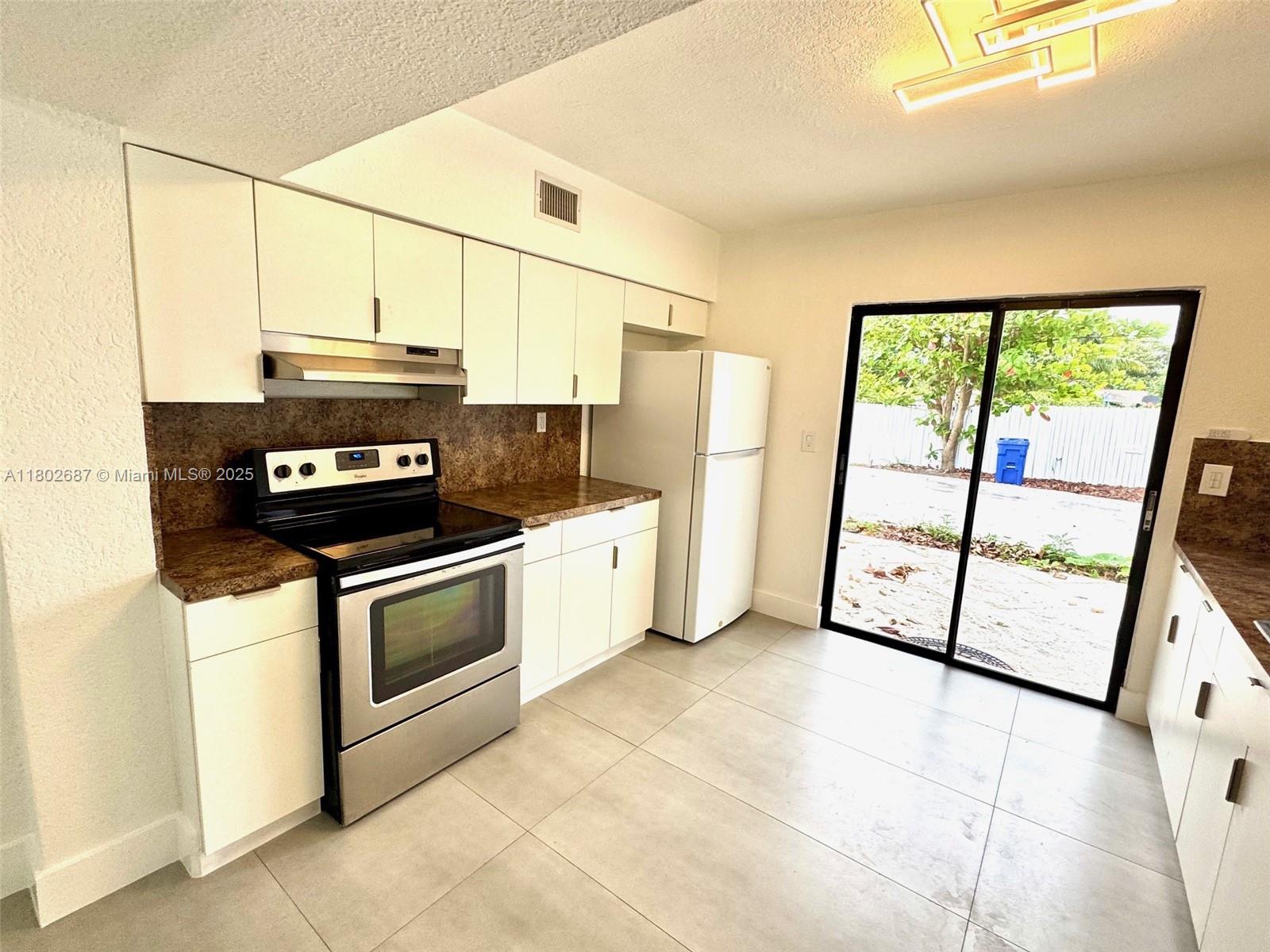 17150 Ne 18th Ave, North Miami Beach, Miami-Dade County, Florida - 3 Bedrooms  
2 Bathrooms - 