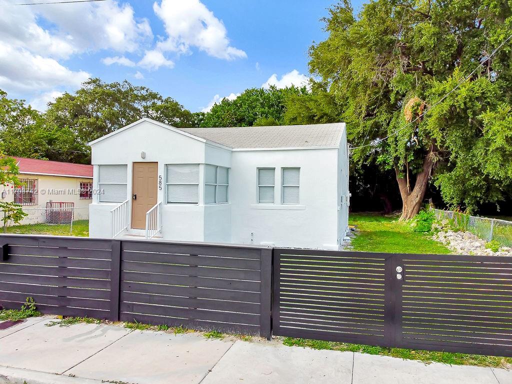 RAILWAY SHOPS ADDN 2ND AM - Residential