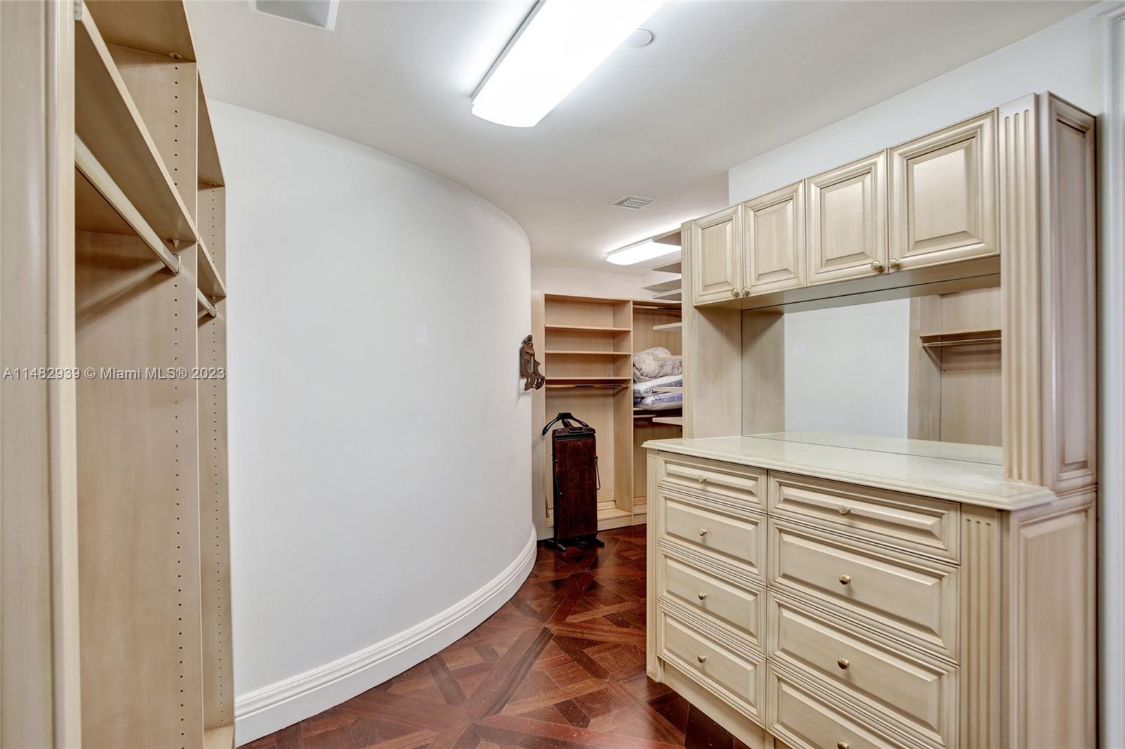 RENAISSANCE ON THE OCEAN - Residential Lease
