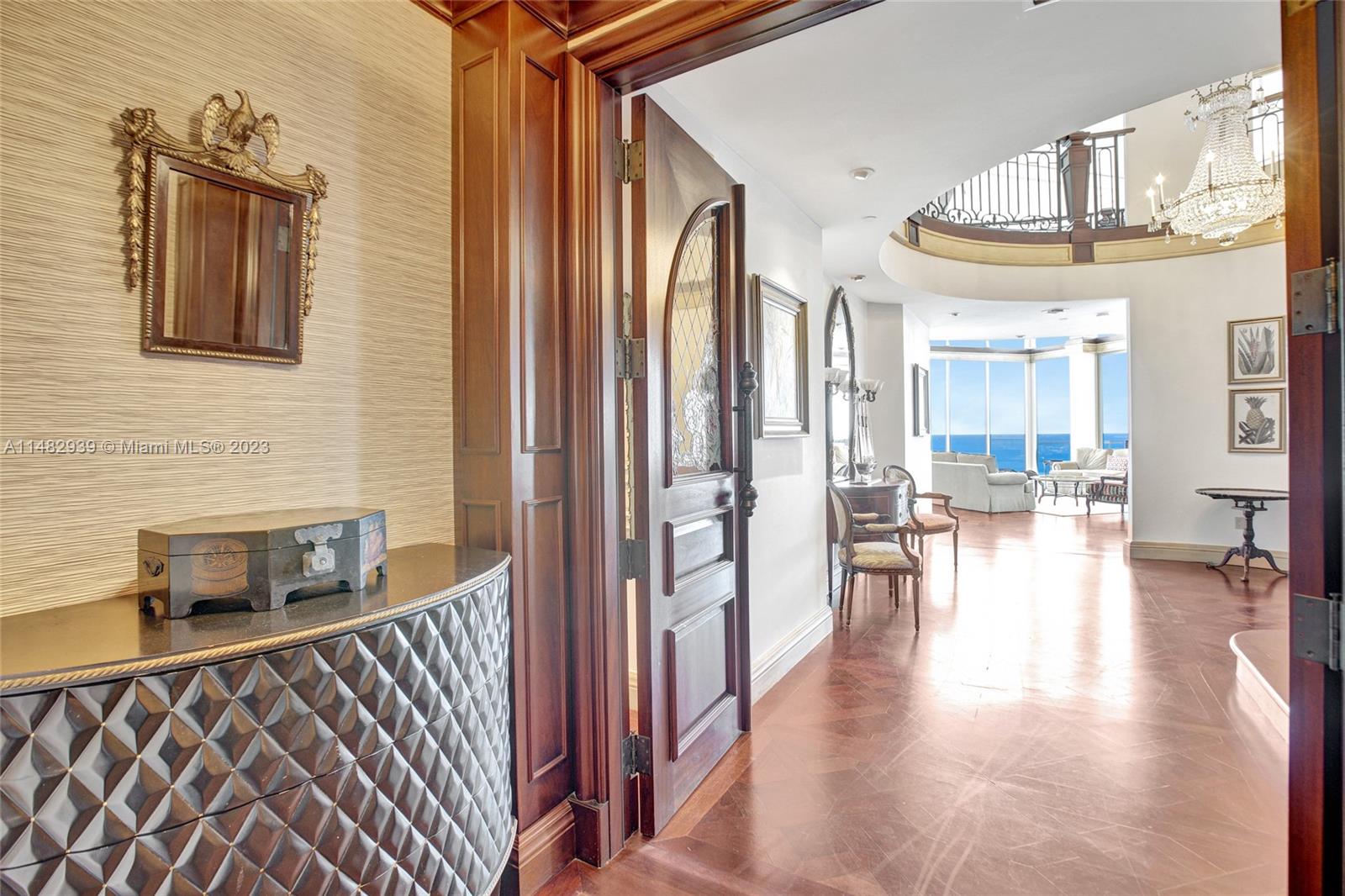 6051 N Ocean Dr PH5, Hollywood, FL, 33019/$45,000 3 6051 N Ocean Dr PH5