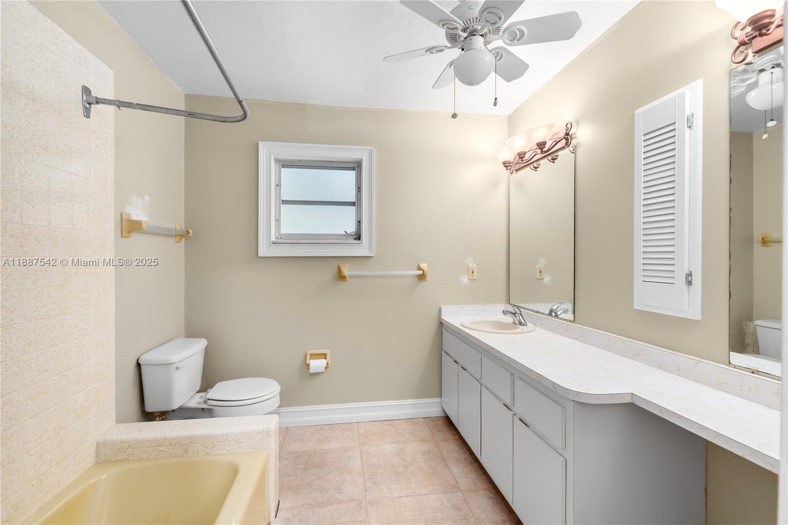 FORT MYERS SHORES - Residential