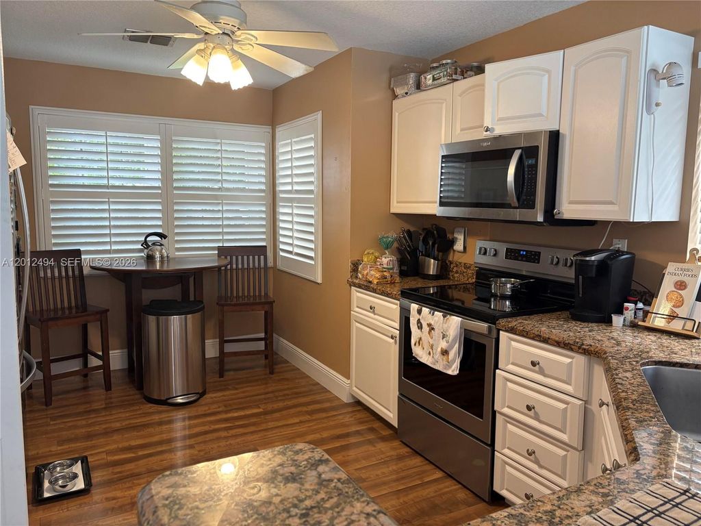 Photo of 2638 Oak Park Cir, Davie, FL 33328 (MLS # A12012494)