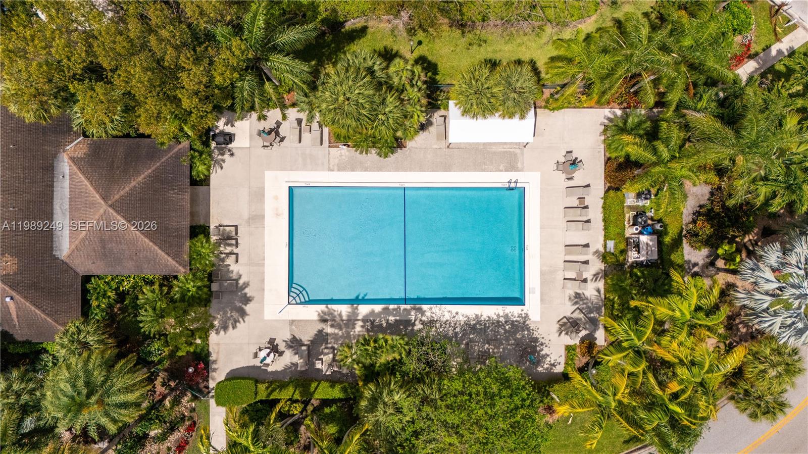 NO 124 PALM-AIRE COUNTRY - Residential